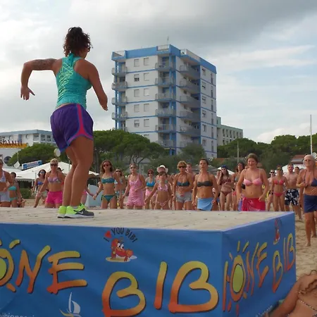 Fuer 6 Personen Ca 45 Qm In Bibione, Adriakueste Italien Und Umgebung - B62789 *